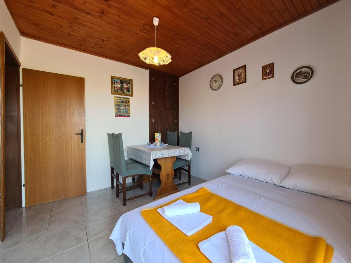Apartments Zlatko 1397 Štinjan Εξωτερικό φωτογραφία