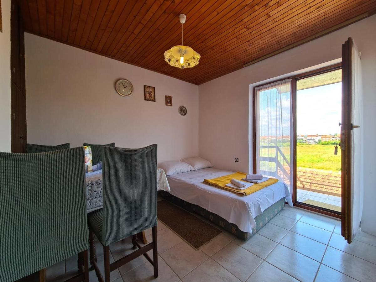 Apartments Zlatko 1397 Štinjan Εξωτερικό φωτογραφία