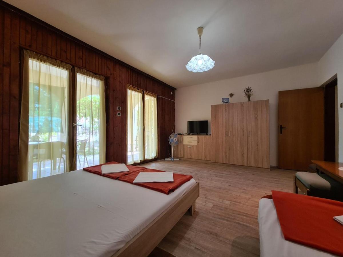 Apartments Zlatko 1397 Štinjan Εξωτερικό φωτογραφία