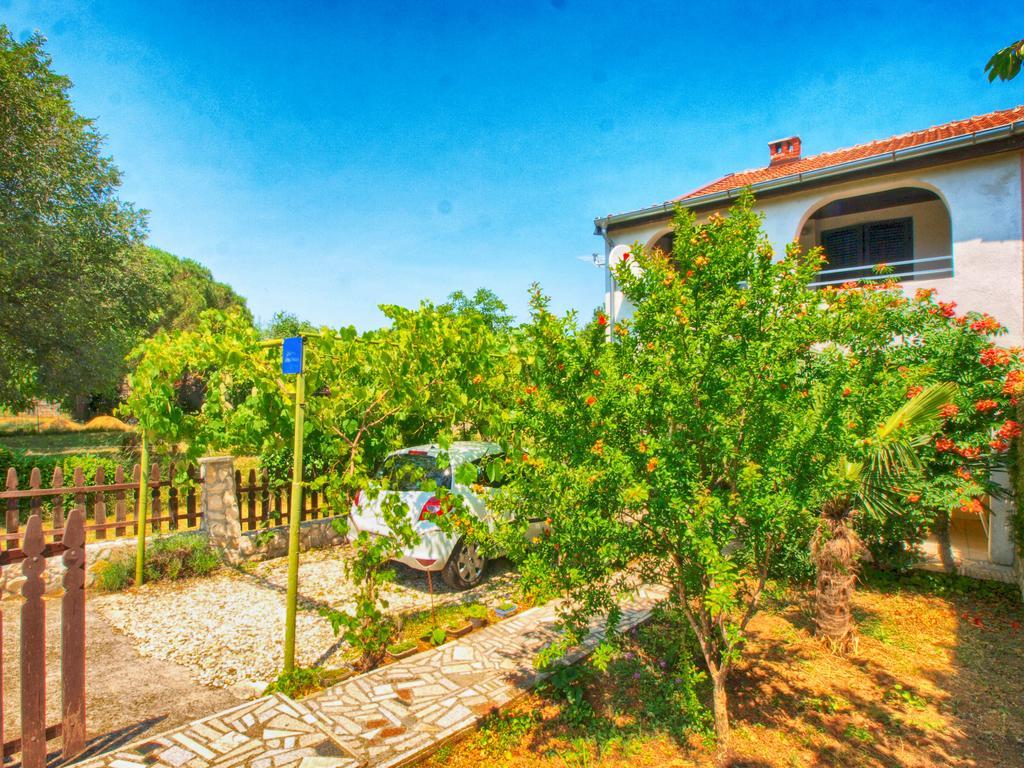 Apartments Zlatko 1397 Štinjan Εξωτερικό φωτογραφία
